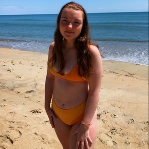 Meet your Posher, Lucy